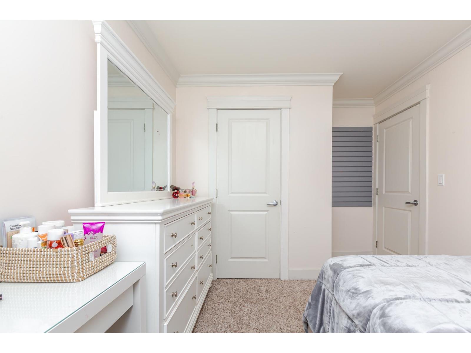 21081 80 AVENUE, Langley