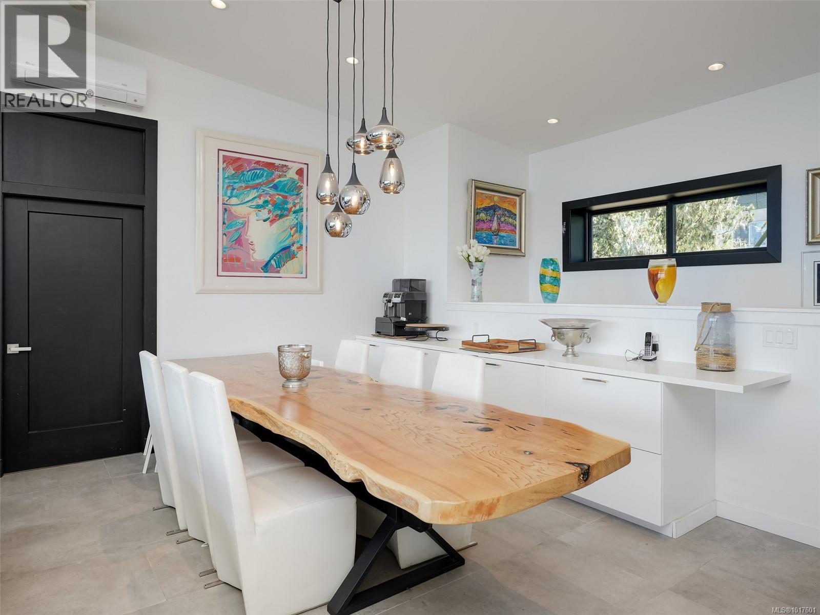 7551 OCEAN PARK PL - 7