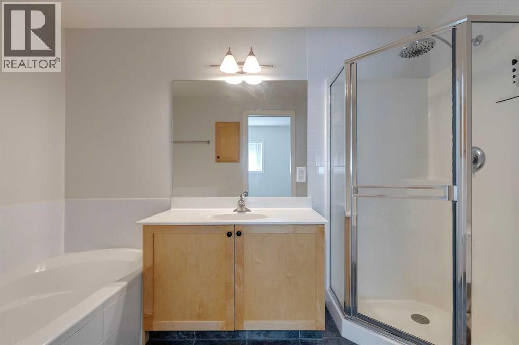 Single Family House for Sale in    Street NW Crescent Heights Calgary 