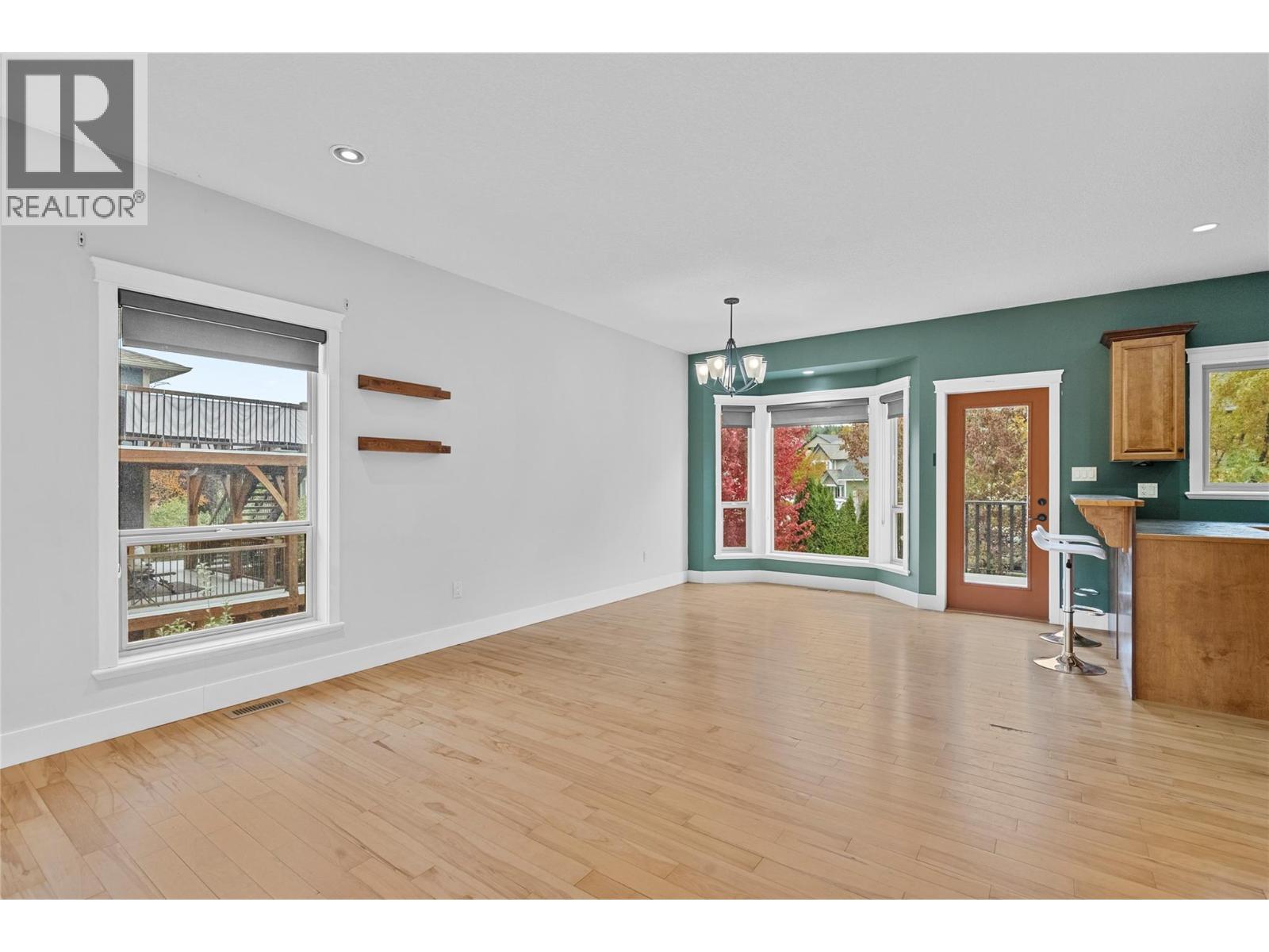 1660 22 Street NE, Salmon Arm