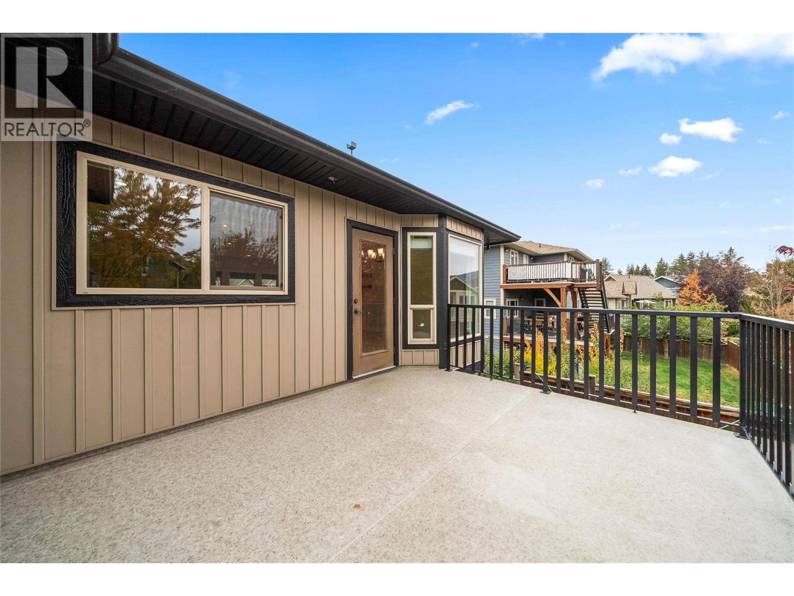 1660 22 Street NE, Salmon Arm