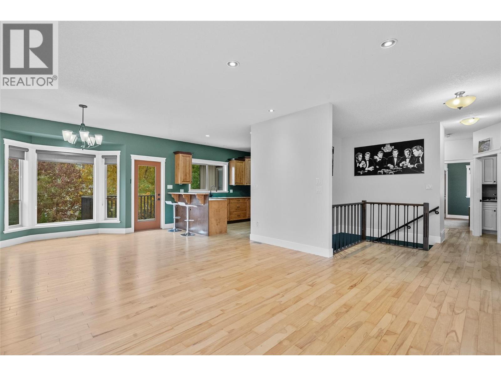 1660 22 Street NE, Salmon Arm