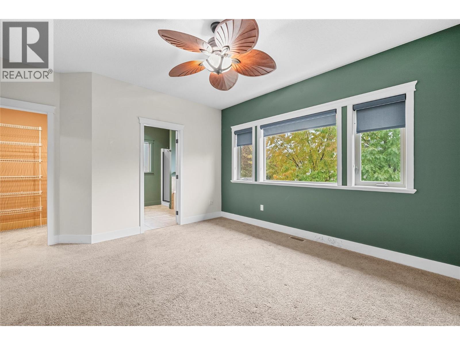 1660 22 Street NE, Salmon Arm