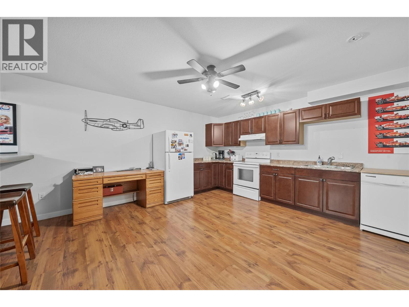 1660 22 Street NE, Salmon Arm