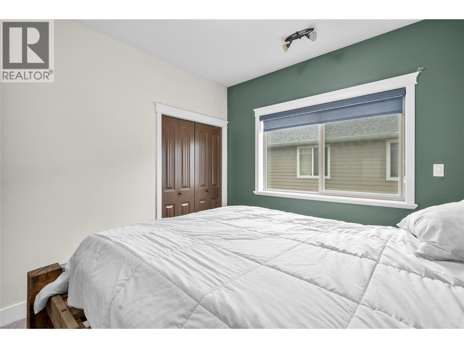 1660 22 Street NE, Salmon Arm