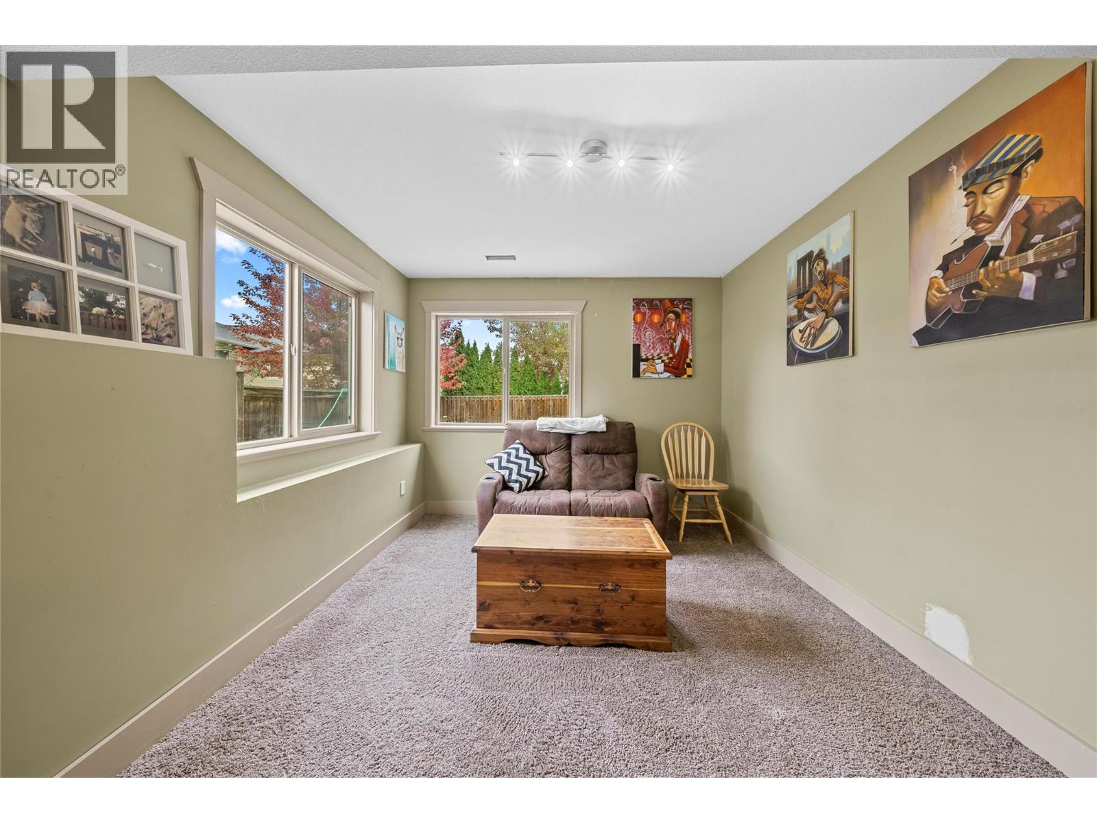 1660 22 Street NE, Salmon Arm