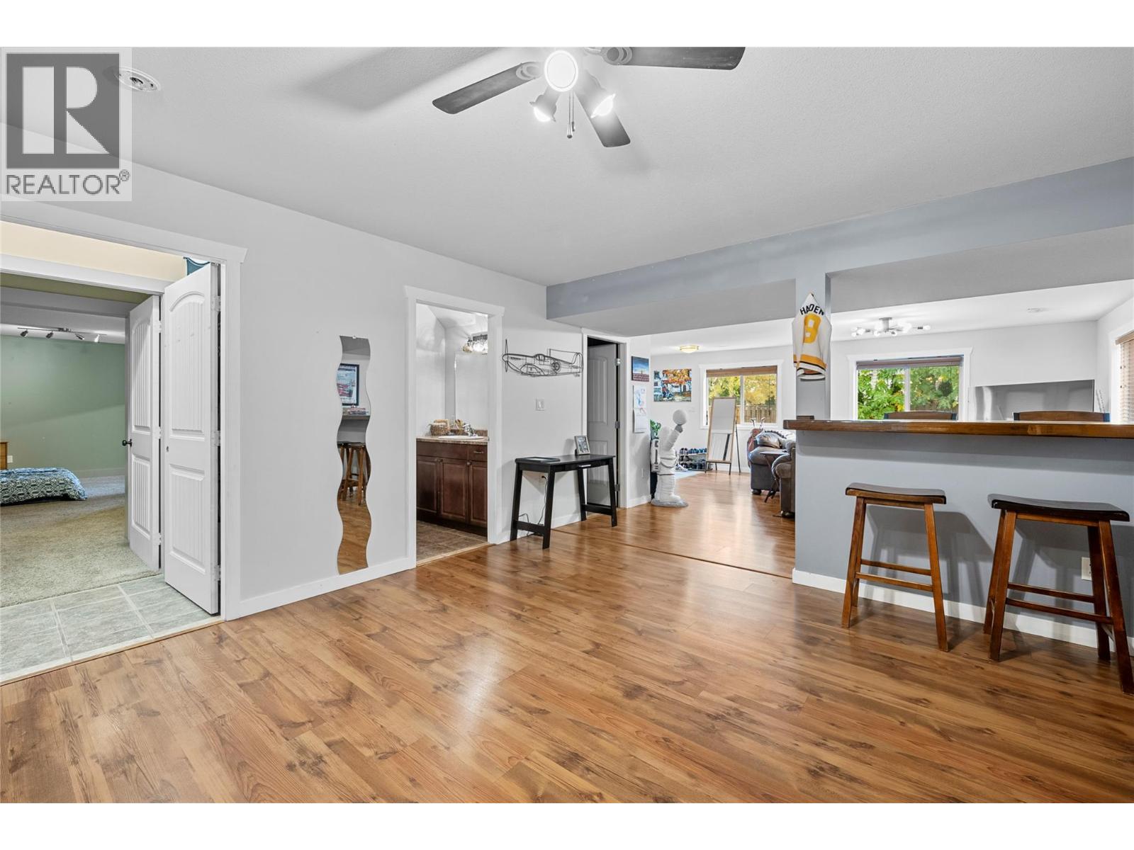 1660 22 Street NE, Salmon Arm