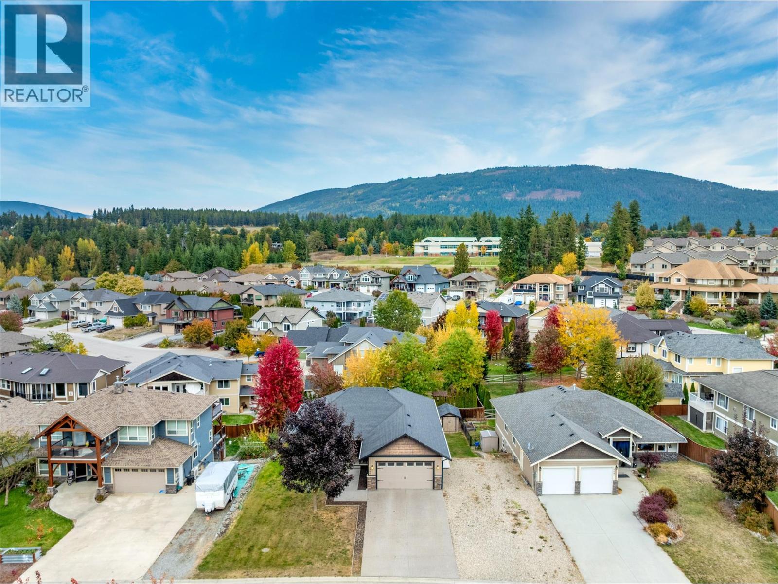 1660 22 Street NE, Salmon Arm