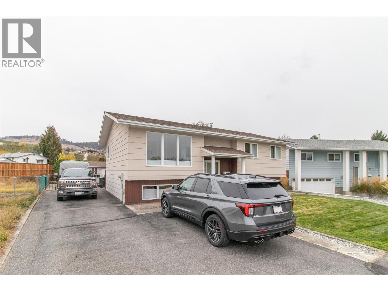  595 Bach Road, Kelowna