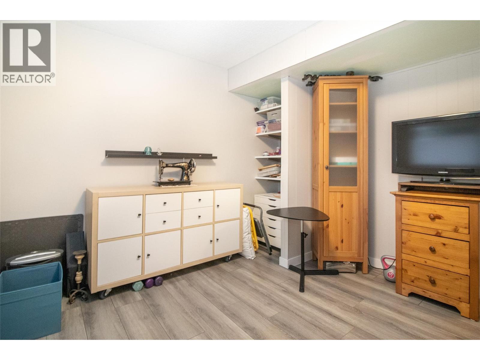  595 Bach Road, Kelowna