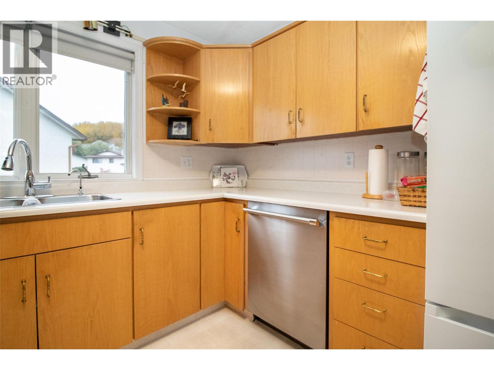  595 Bach Road, Kelowna