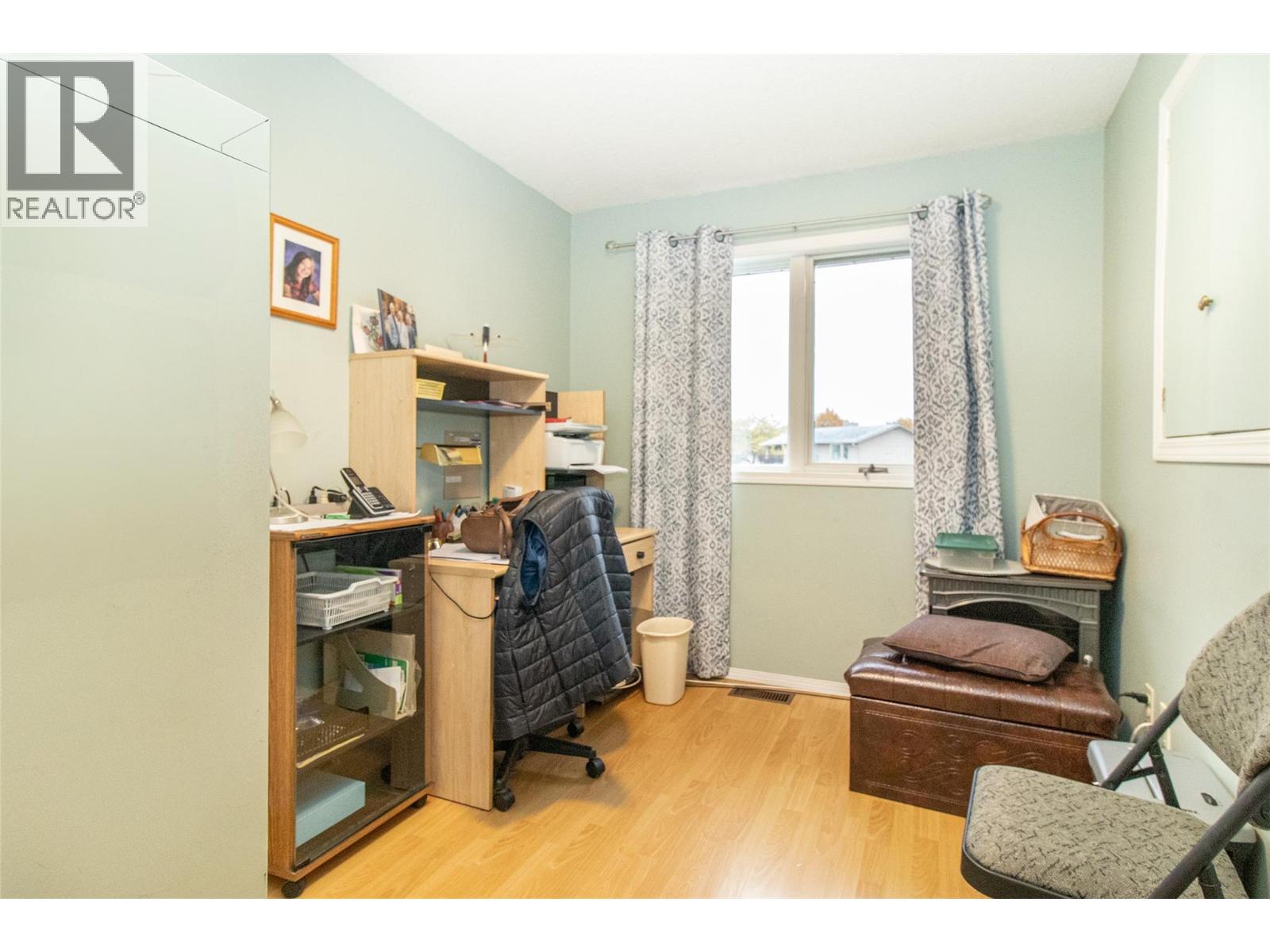  595 Bach Road, Kelowna