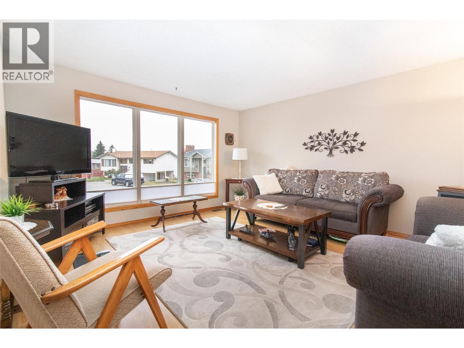  595 Bach Road, Kelowna