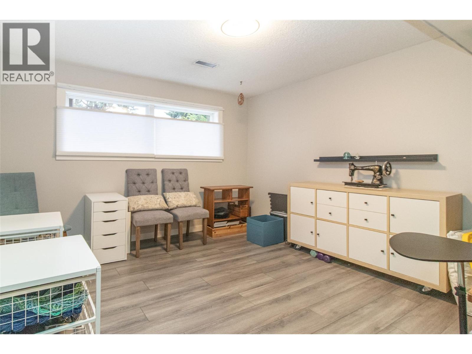  595 Bach Road, Kelowna