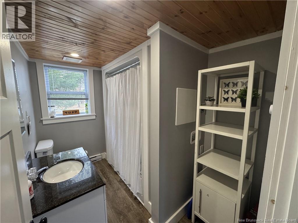 12 Blueberry Lane — photo 8