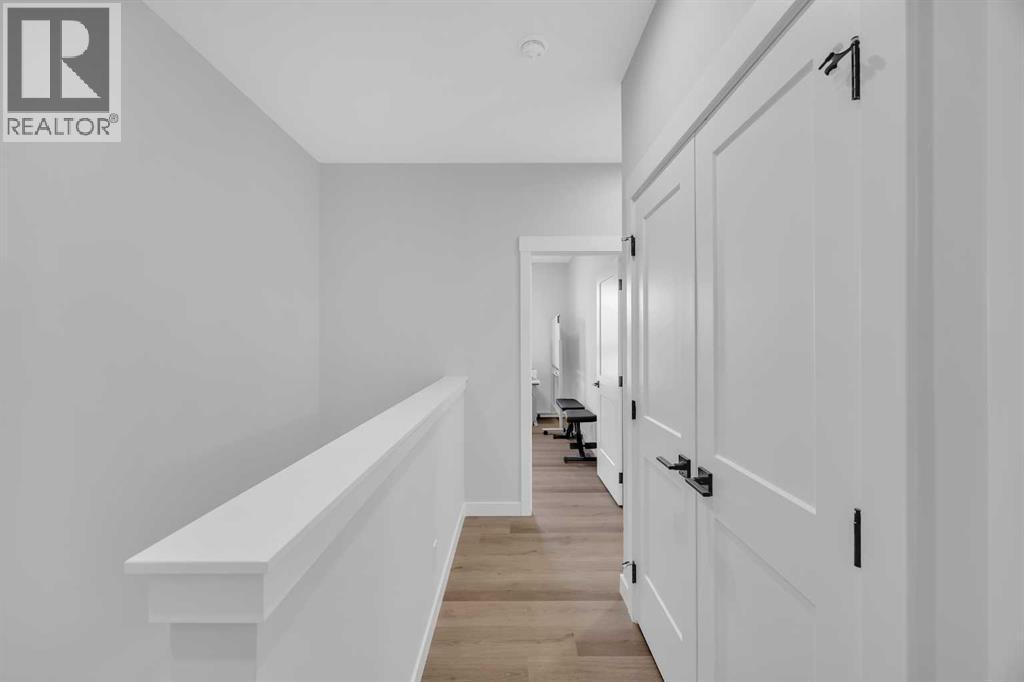 Single Family House for Sale in  Silverton Glen Green SW Silverado Calgary 