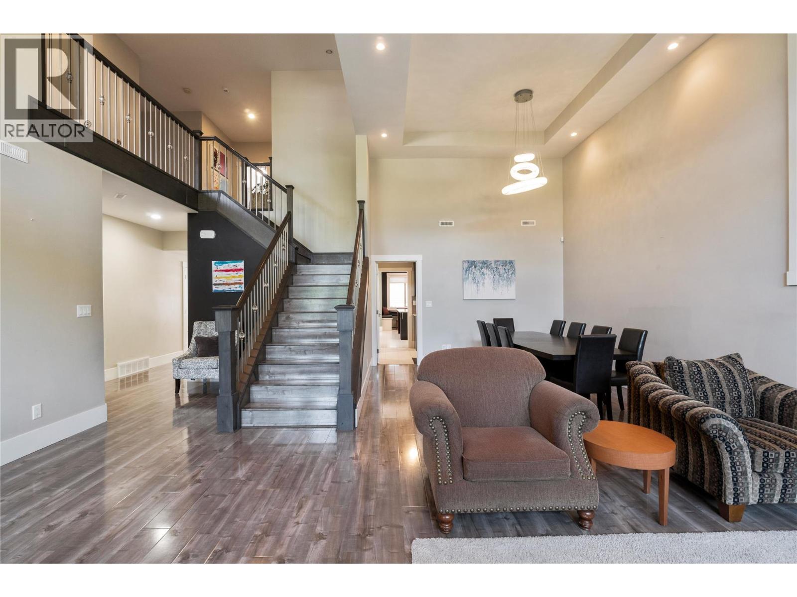  1180 Shuswap Street Southeast, Salmon Arm