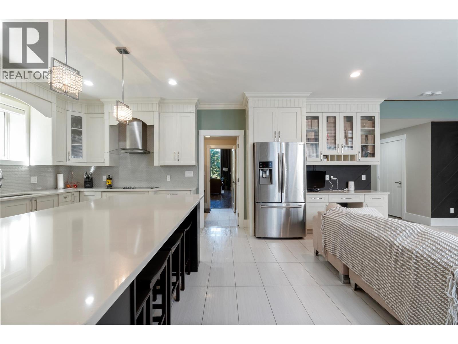  1180 Shuswap Street Southeast, Salmon Arm