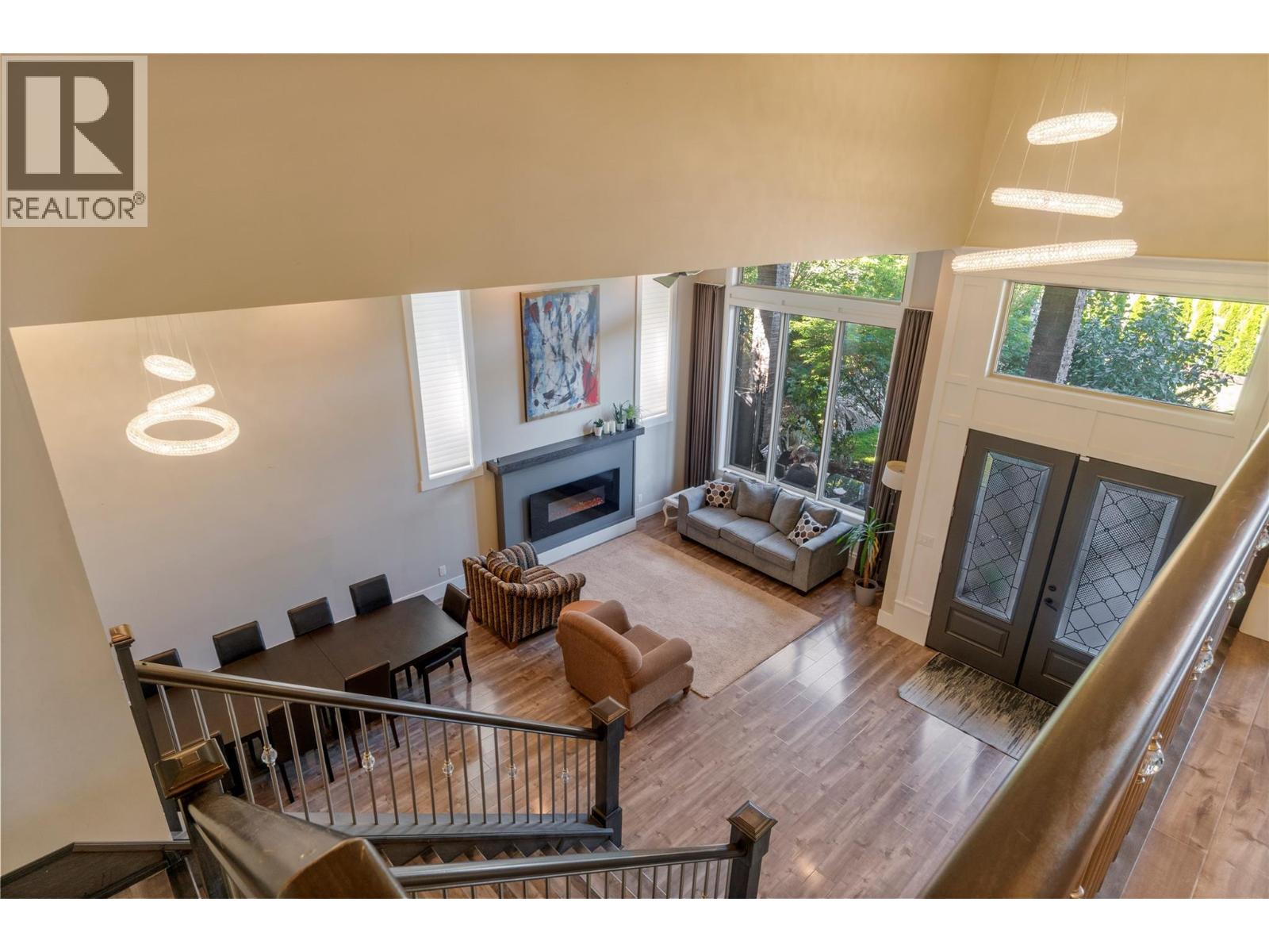  1180 Shuswap Street Southeast, Salmon Arm