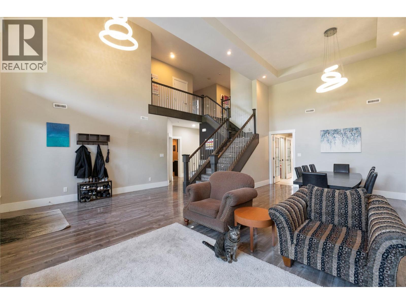  1180 Shuswap Street Southeast, Salmon Arm