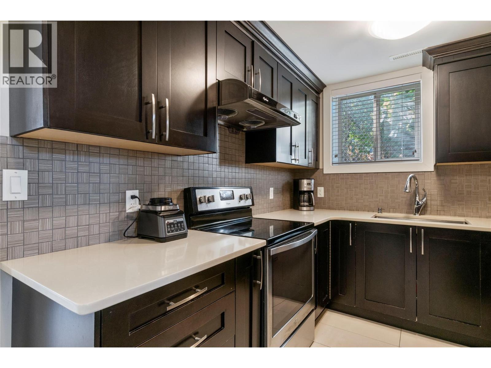  1180 Shuswap Street Southeast, Salmon Arm