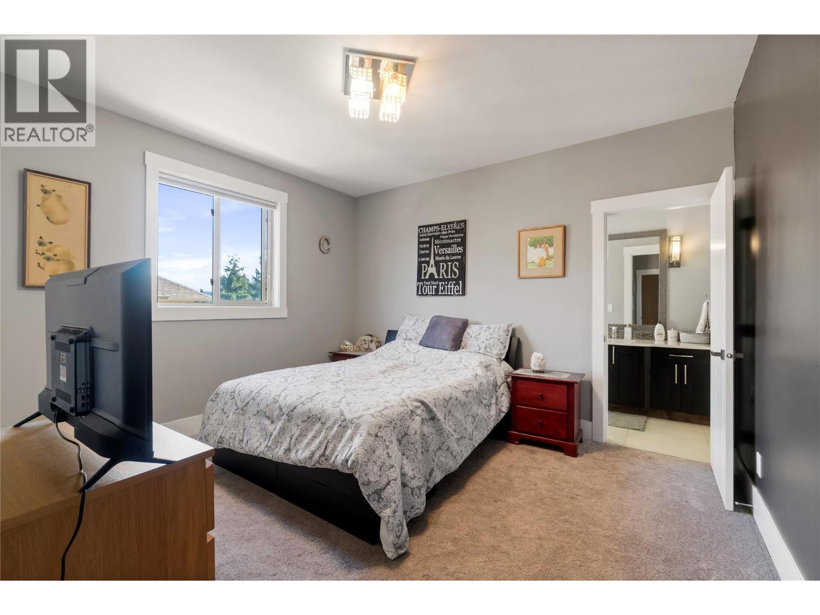  1180 Shuswap Street Southeast, Salmon Arm