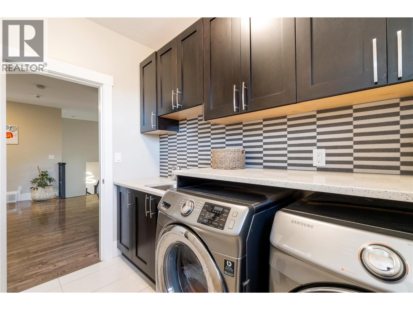  1180 Shuswap Street Southeast, Salmon Arm