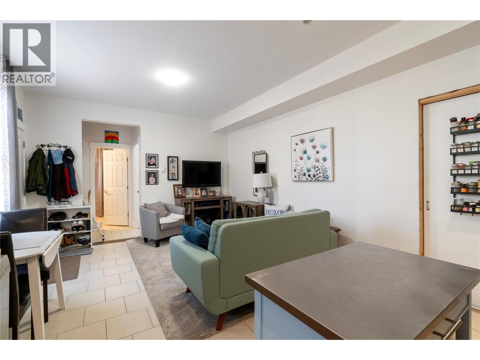  1180 Shuswap Street Southeast, Salmon Arm