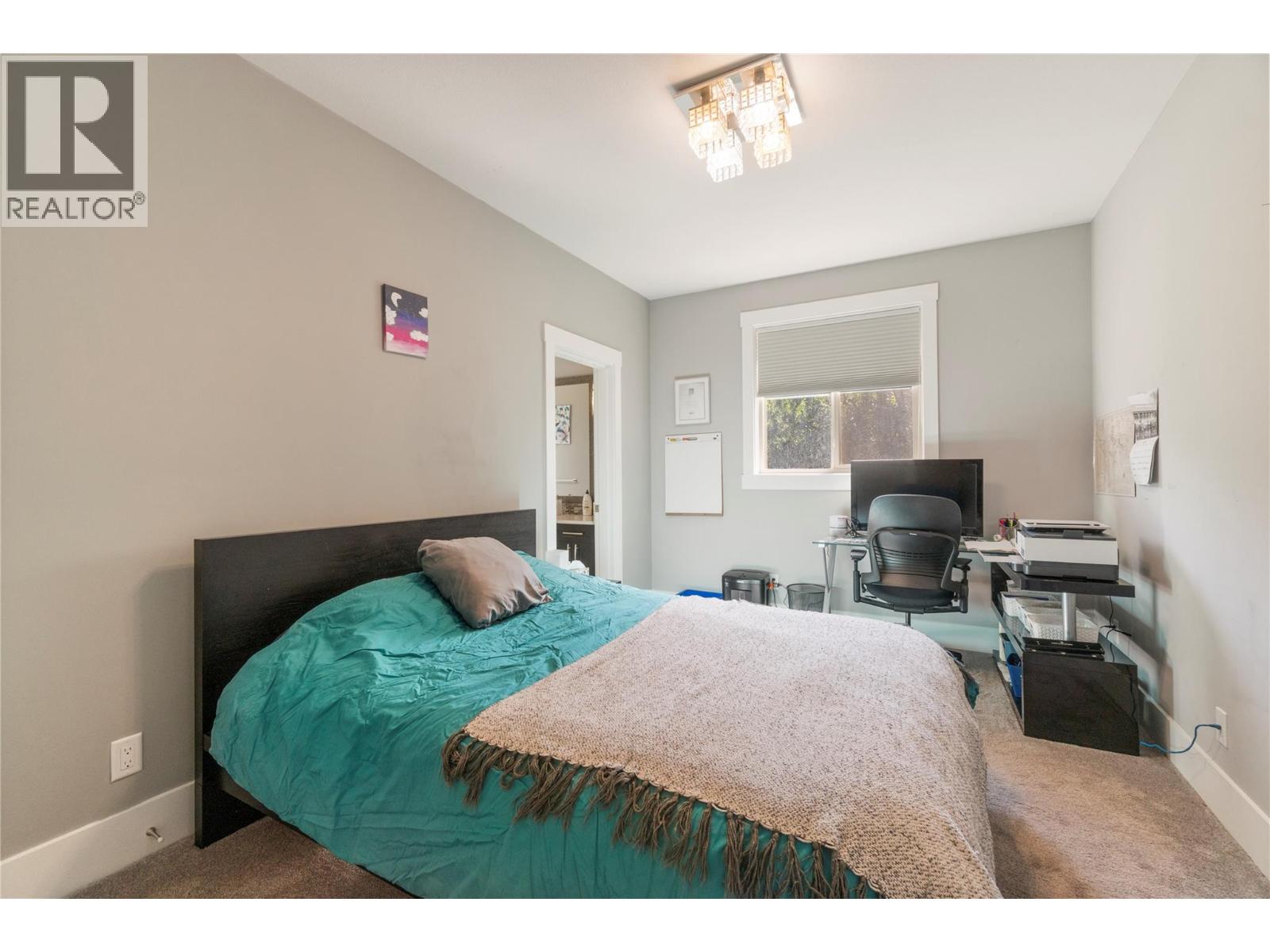  1180 Shuswap Street Southeast, Salmon Arm