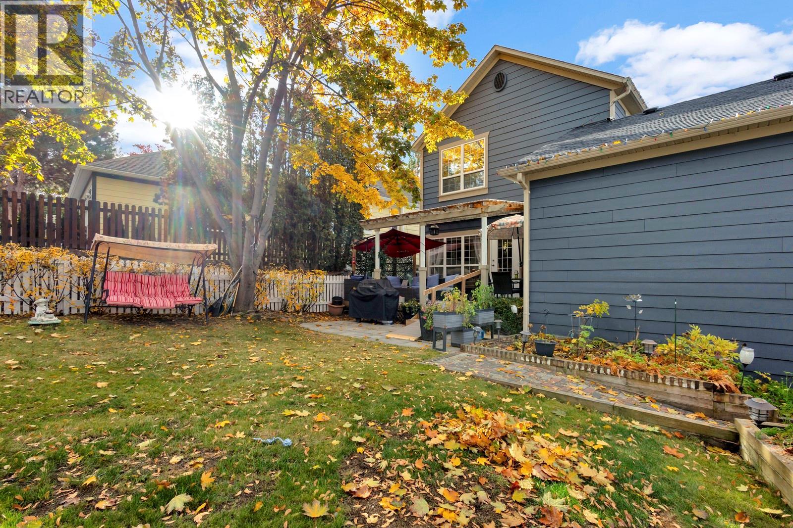  393 McCarren Avenue, Kelowna