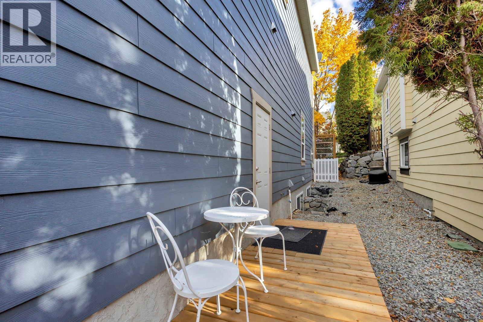  393 McCarren Avenue, Kelowna