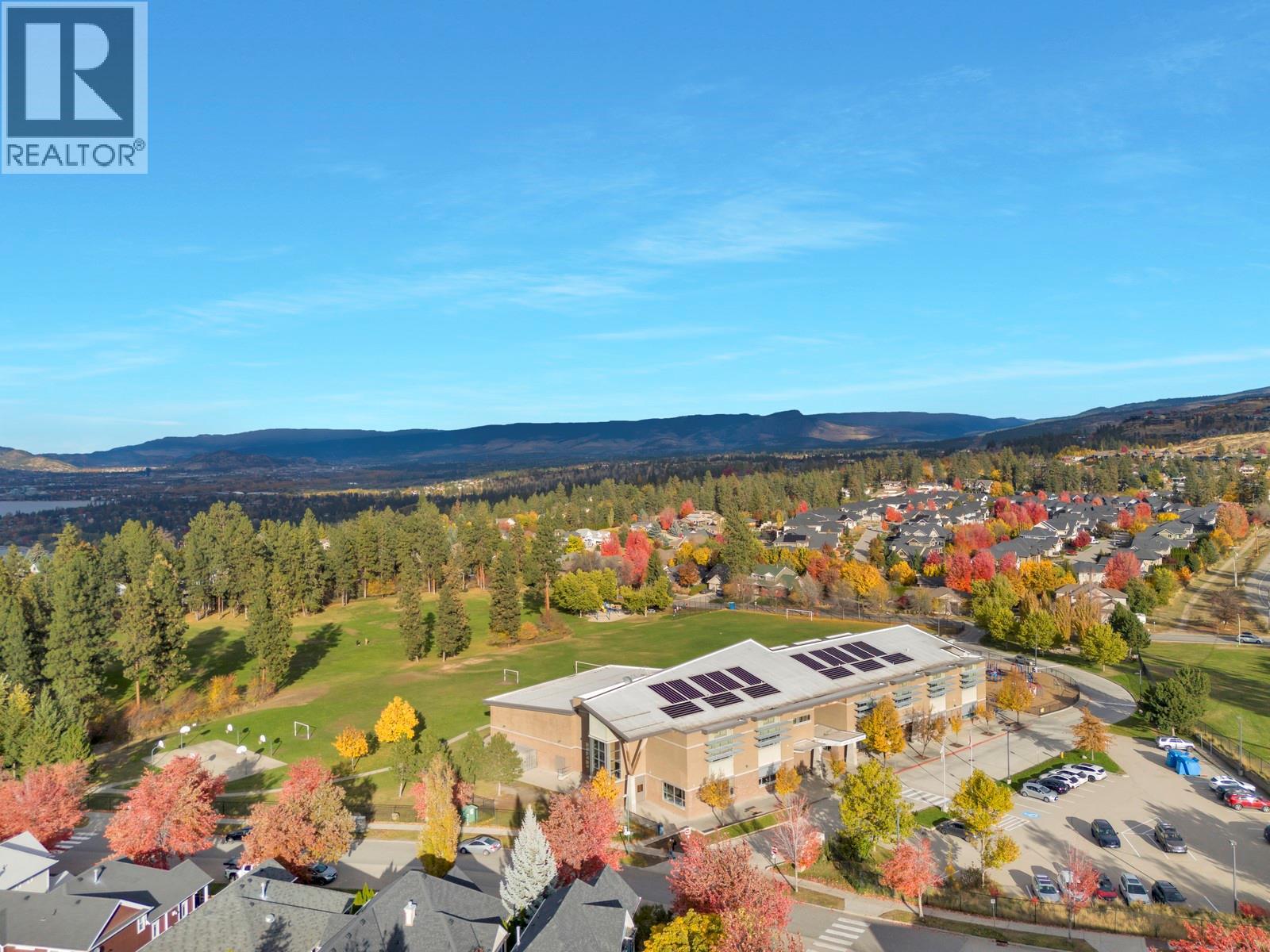  393 McCarren Avenue, Kelowna