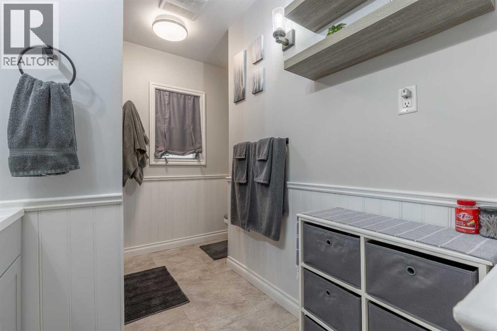 Single Family House Bungalow for Sale in   Avenue S Glendale Lethbridge 