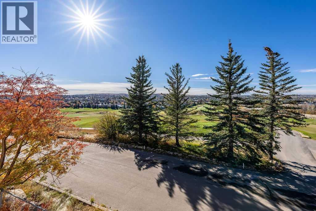 Single Family House for Sale in  Country Hills Gardens NW Country Hills Calgary 