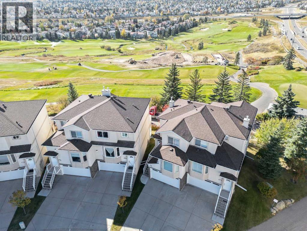 Single Family House for Sale in  Country Hills Gardens NW Country Hills Calgary 