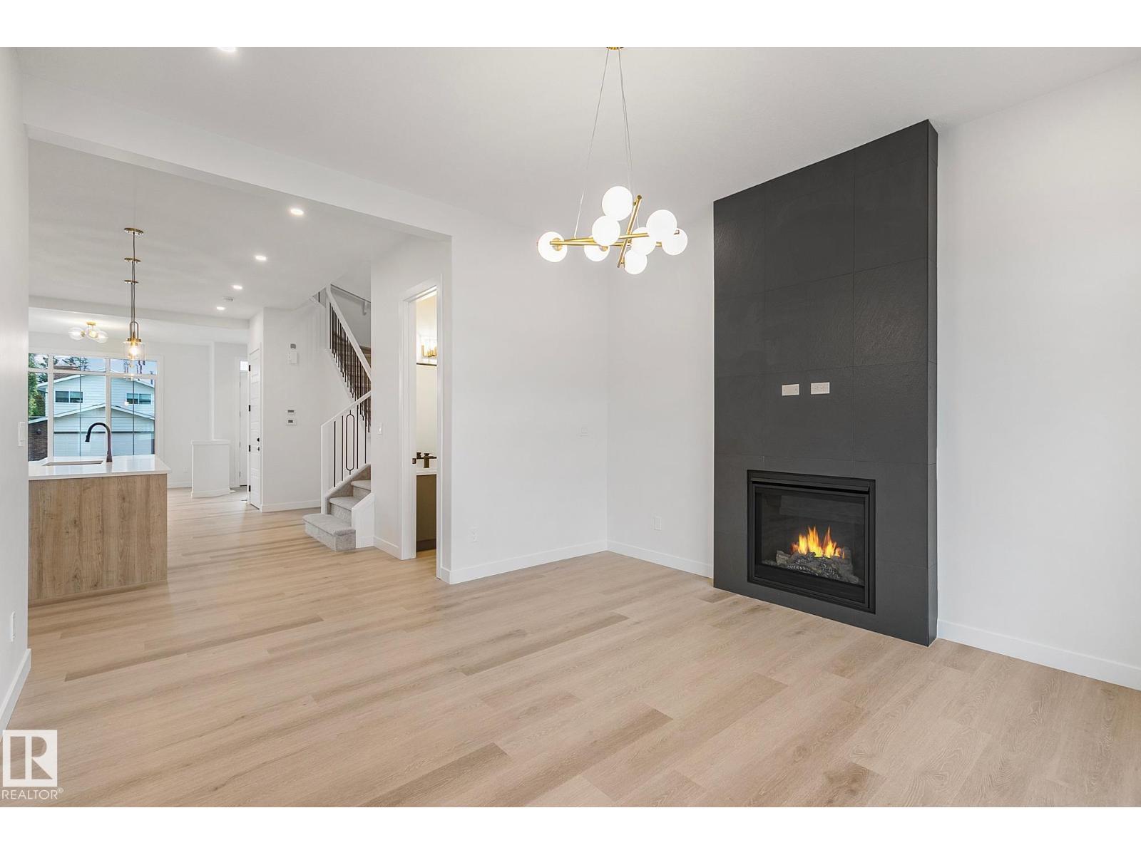 9926 9928 157 ST NW, Edmonton