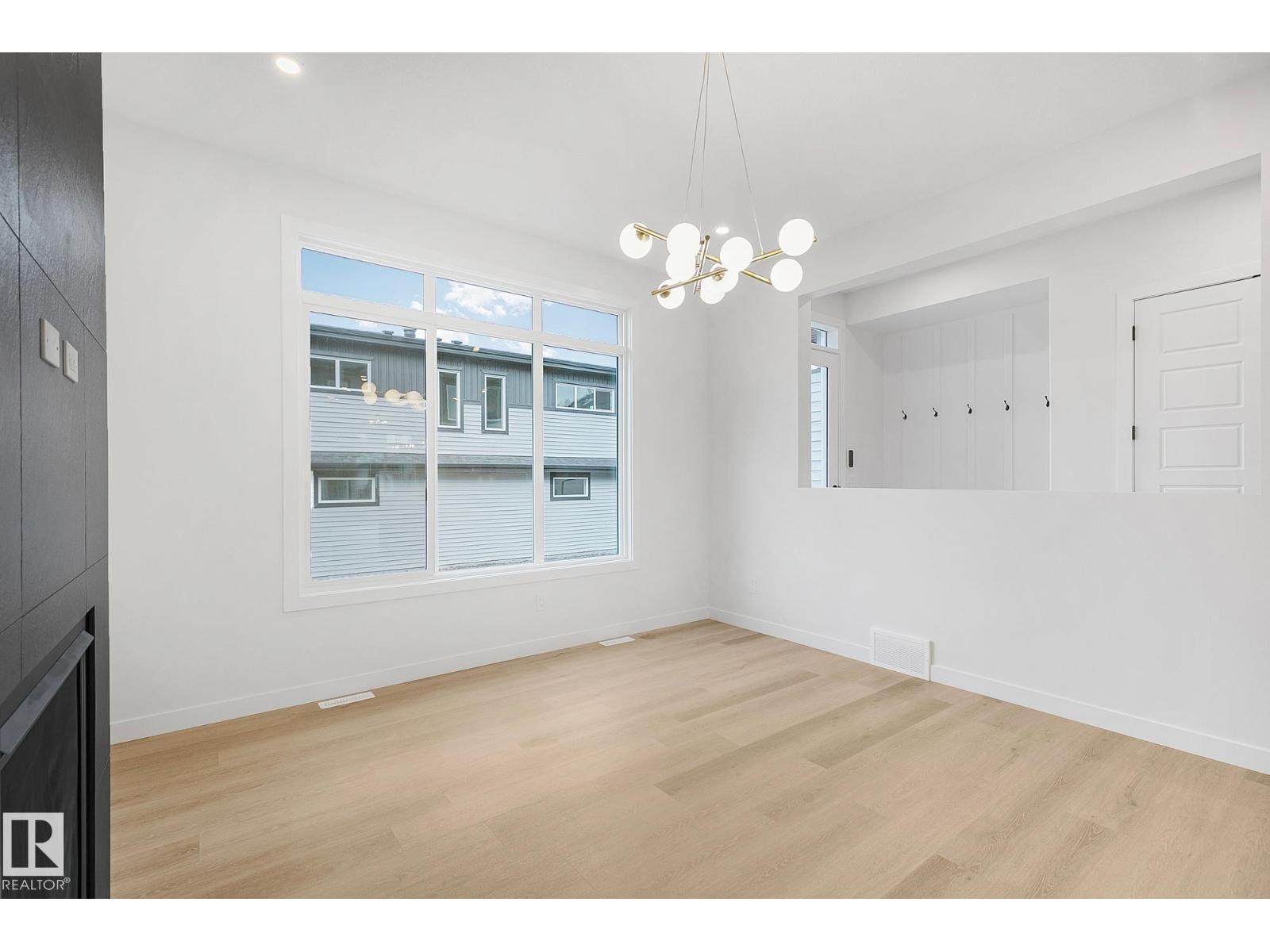 9926 9928 157 ST NW, Edmonton