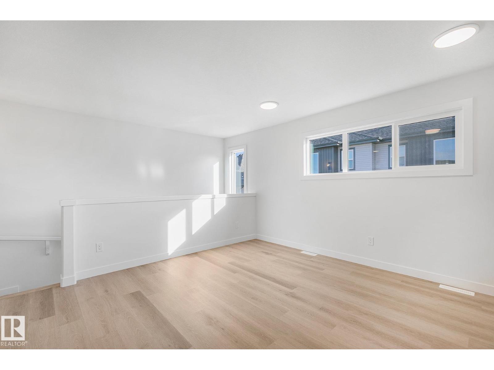 9926 9928 157 ST NW, Edmonton