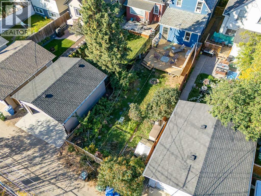 Single Family House for Sale in   Street NW Hillhurst Calgary 