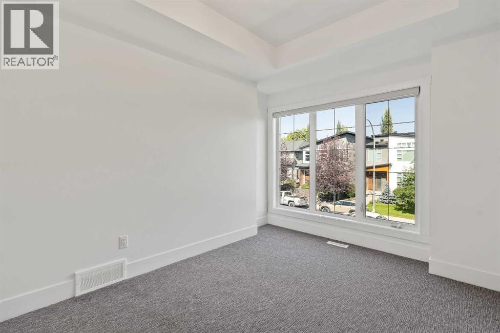 Single Family House for Sale in   Avenue SW Richmond Calgary 