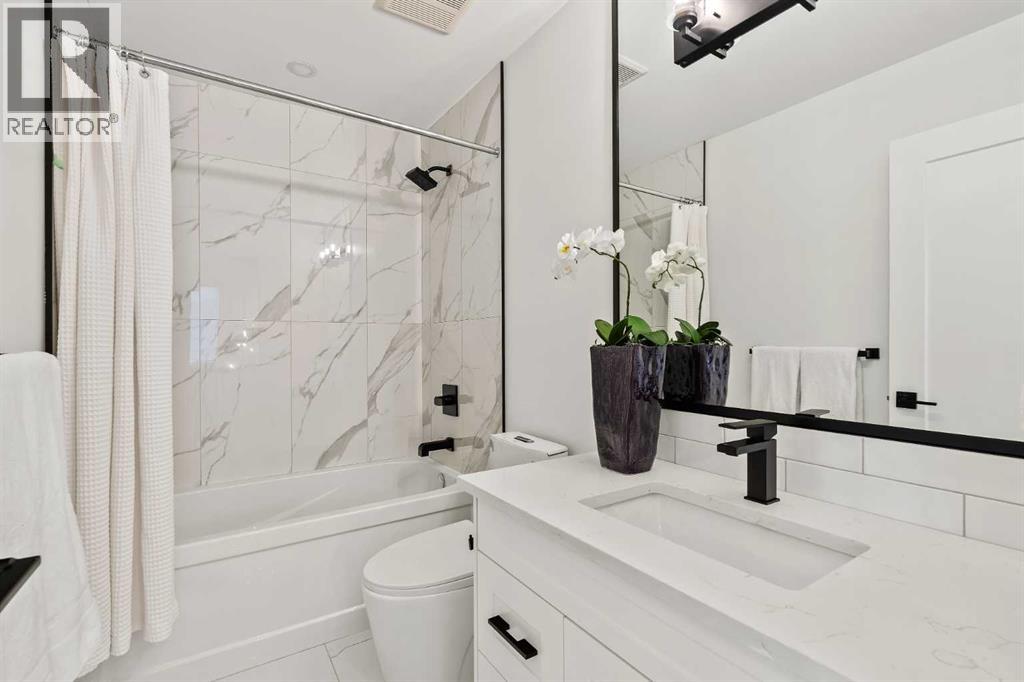 Single Family House for Sale in   Avenue SW Richmond Calgary 