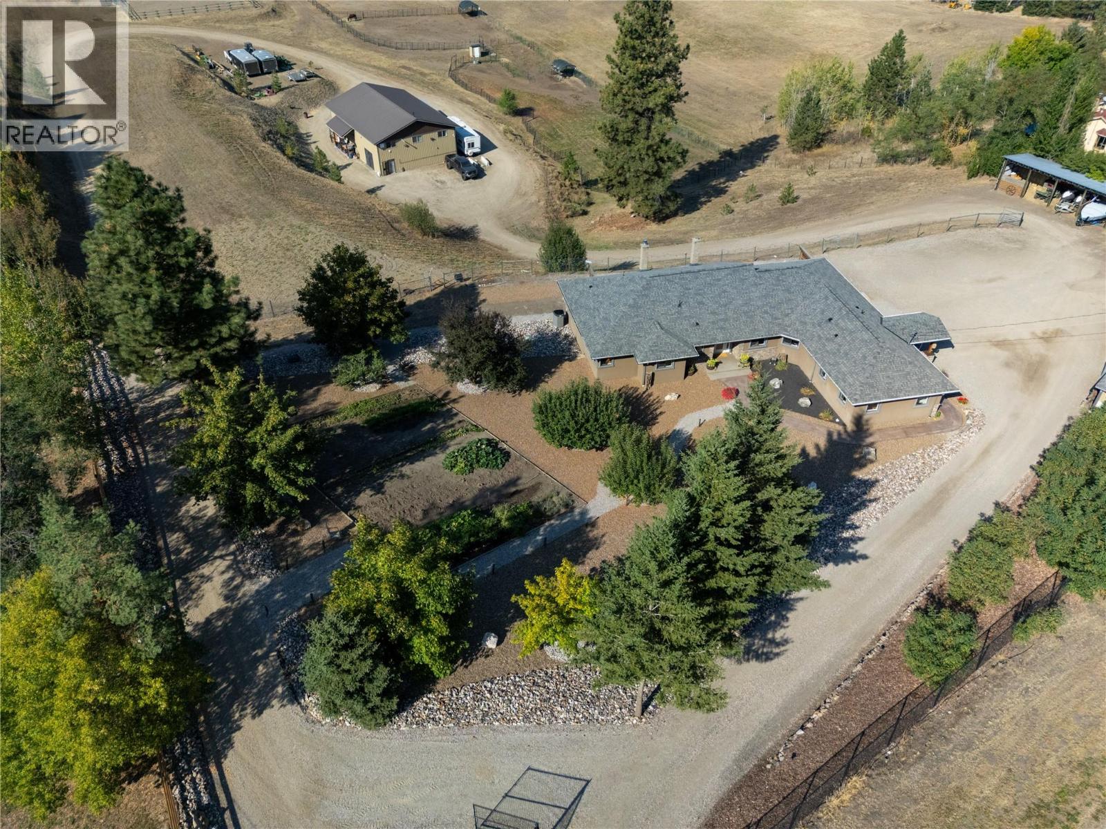  1258 Round Lake Road, Spallumcheen