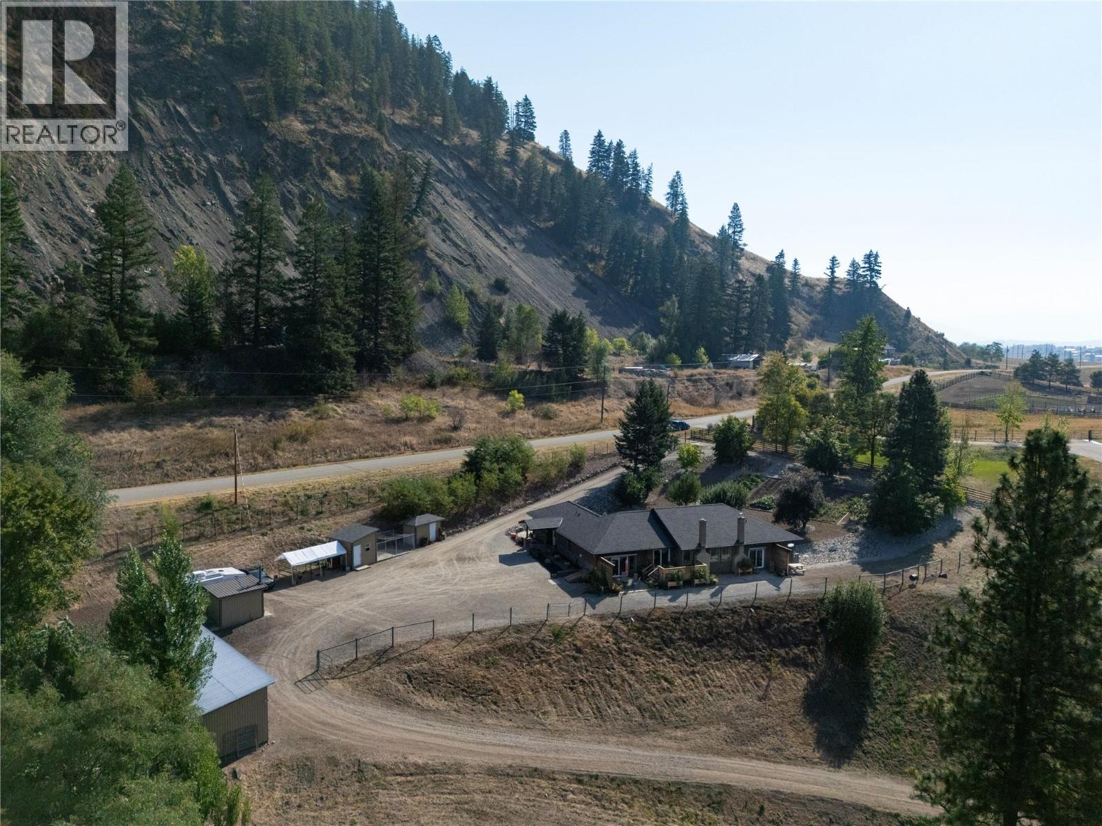  1258 Round Lake Road, Spallumcheen