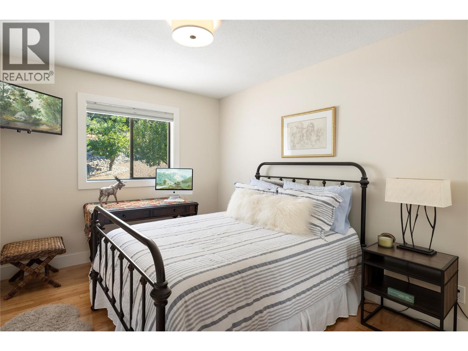  1258 Round Lake Road, Spallumcheen