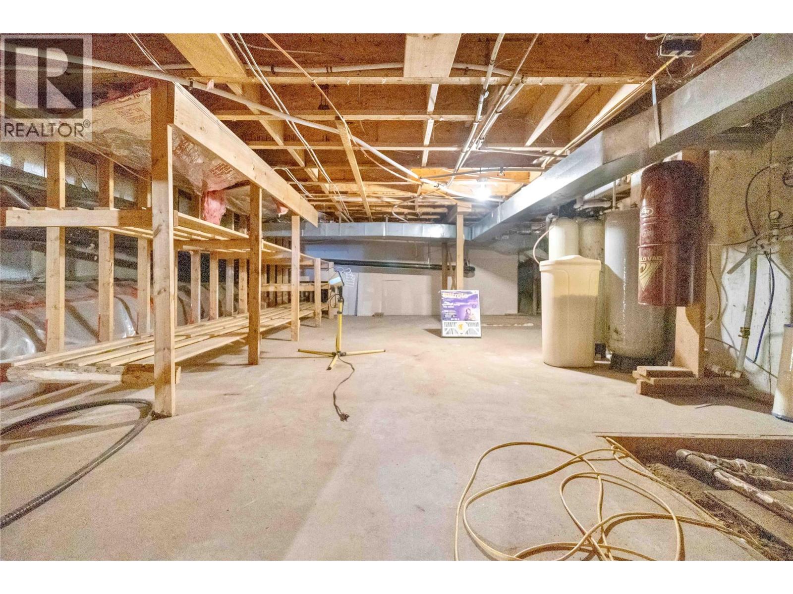  1258 Round Lake Road, Spallumcheen