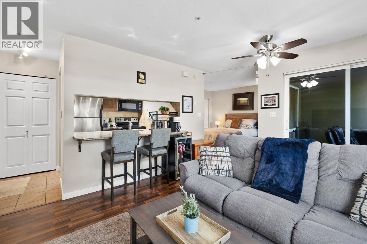 7 2120 CENTRAL AVENUE, Port Coquitlam