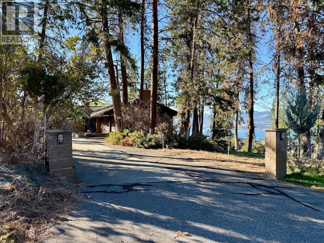  5090 Ash Road, Kelowna