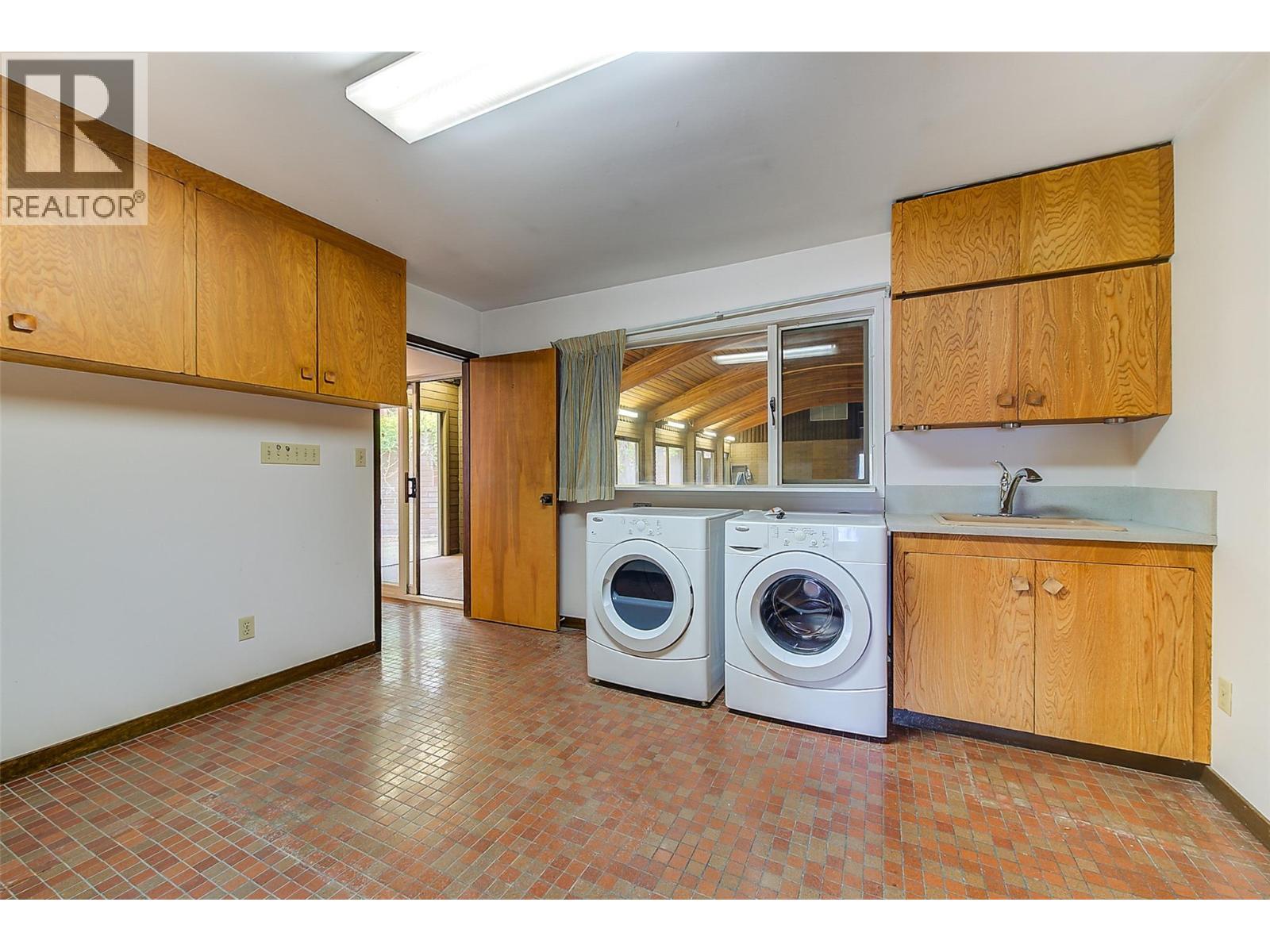  5090 Ash Road, Kelowna