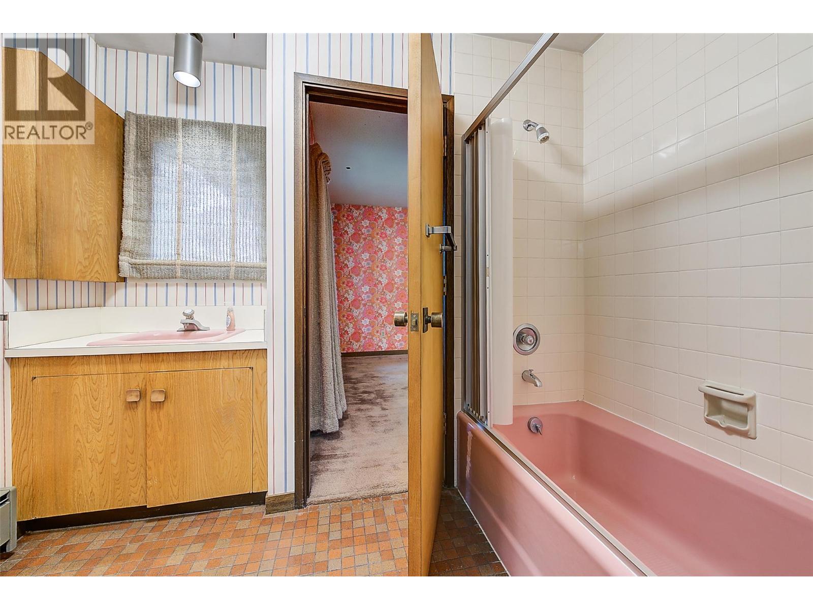  5090 Ash Road, Kelowna