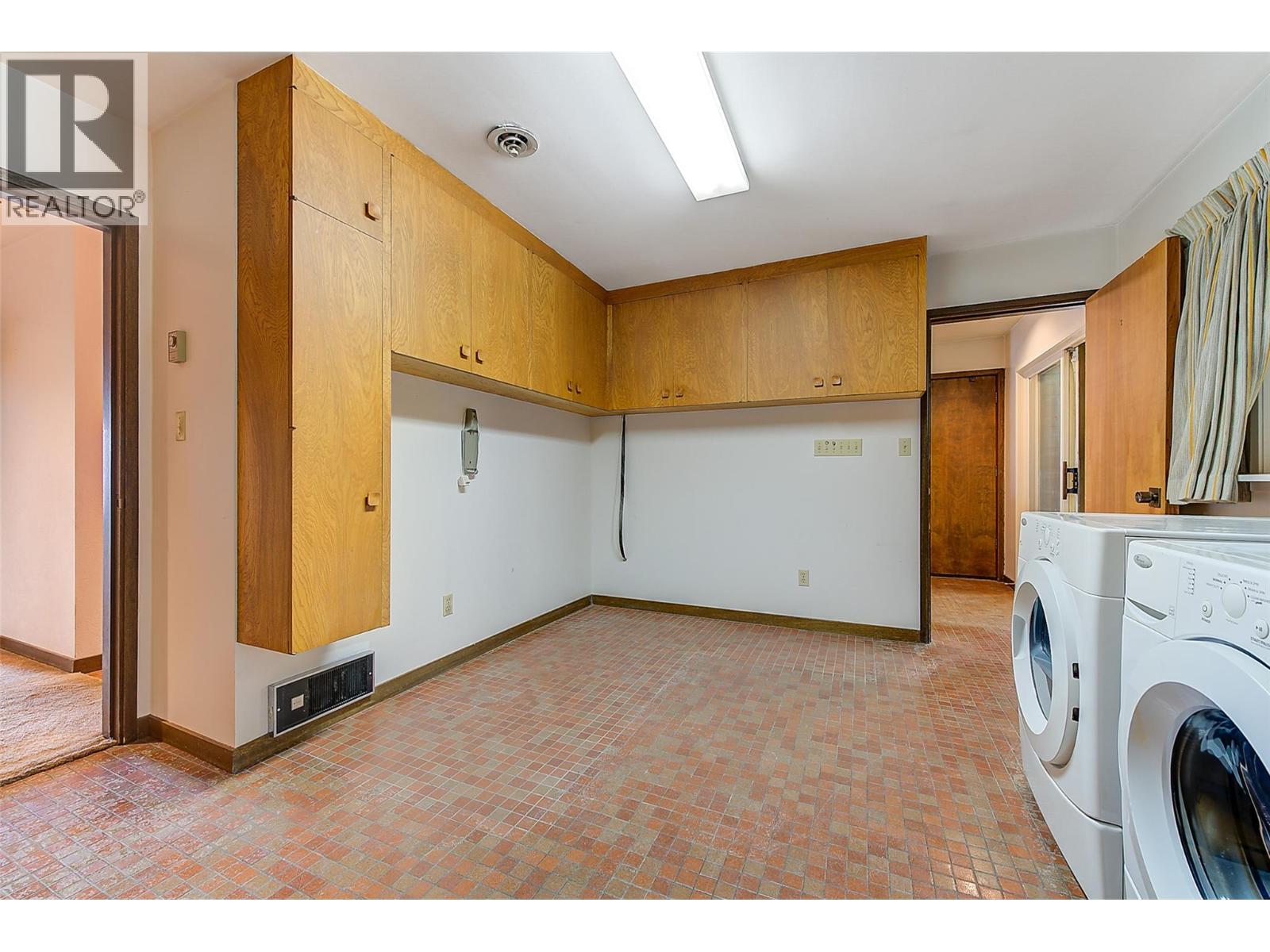  5090 Ash Road, Kelowna